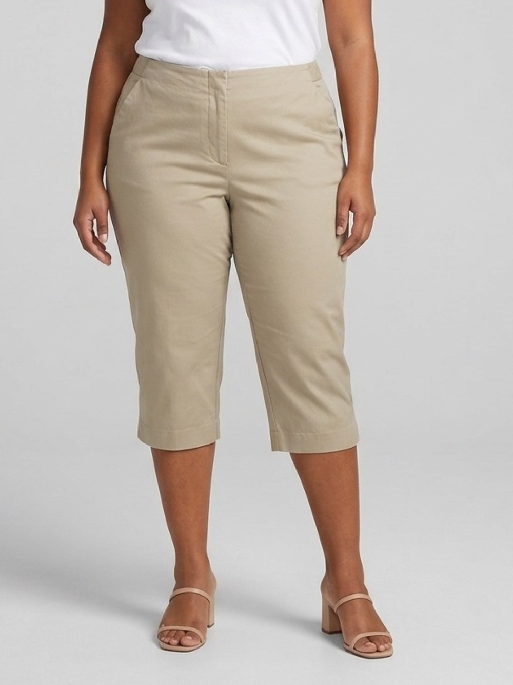 WORTHINGTON WOMAN Modern Fit Khaki Capri Neutral Tan 16 Perite